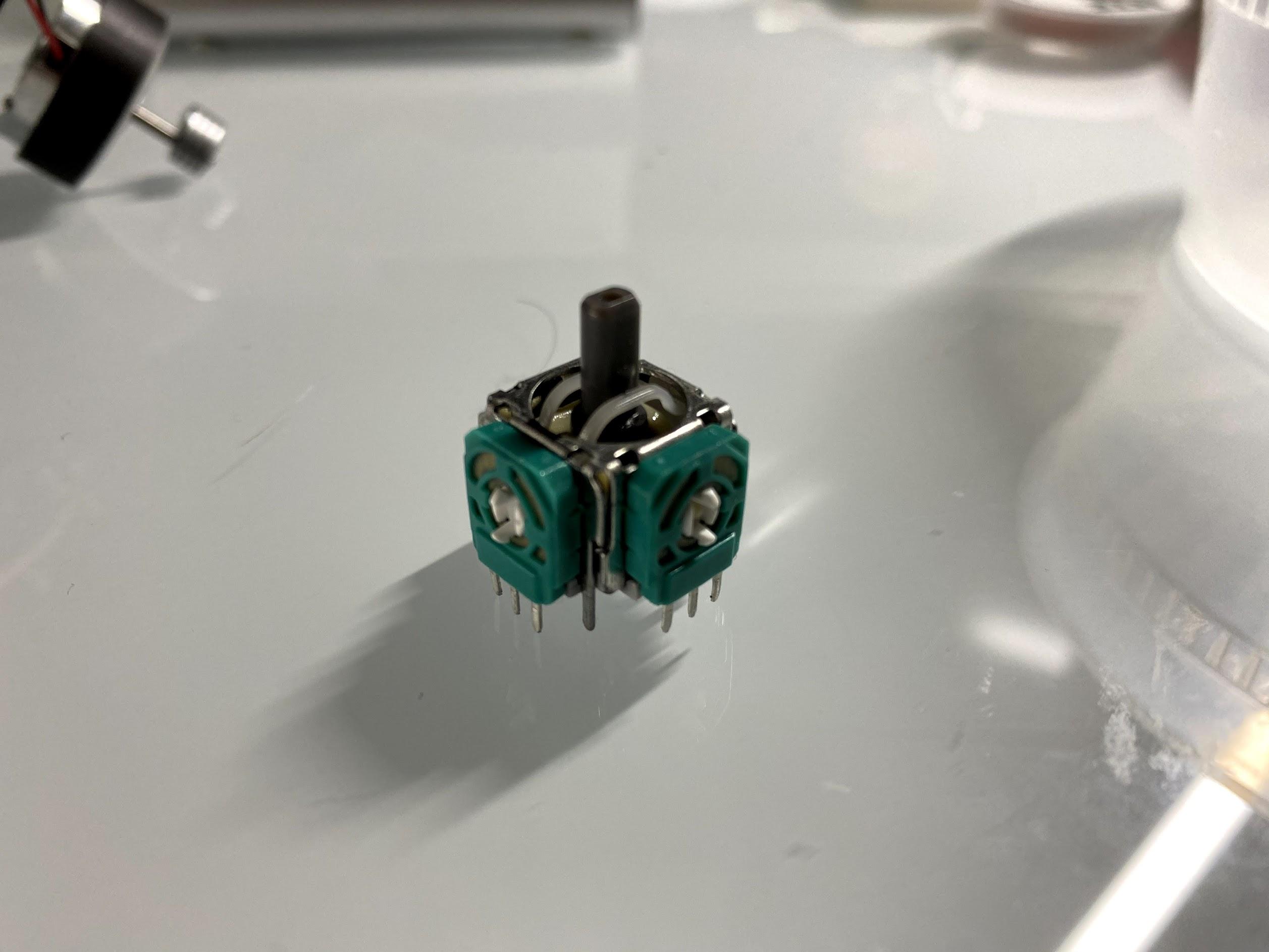 The joystick module -
potentiometer-basd